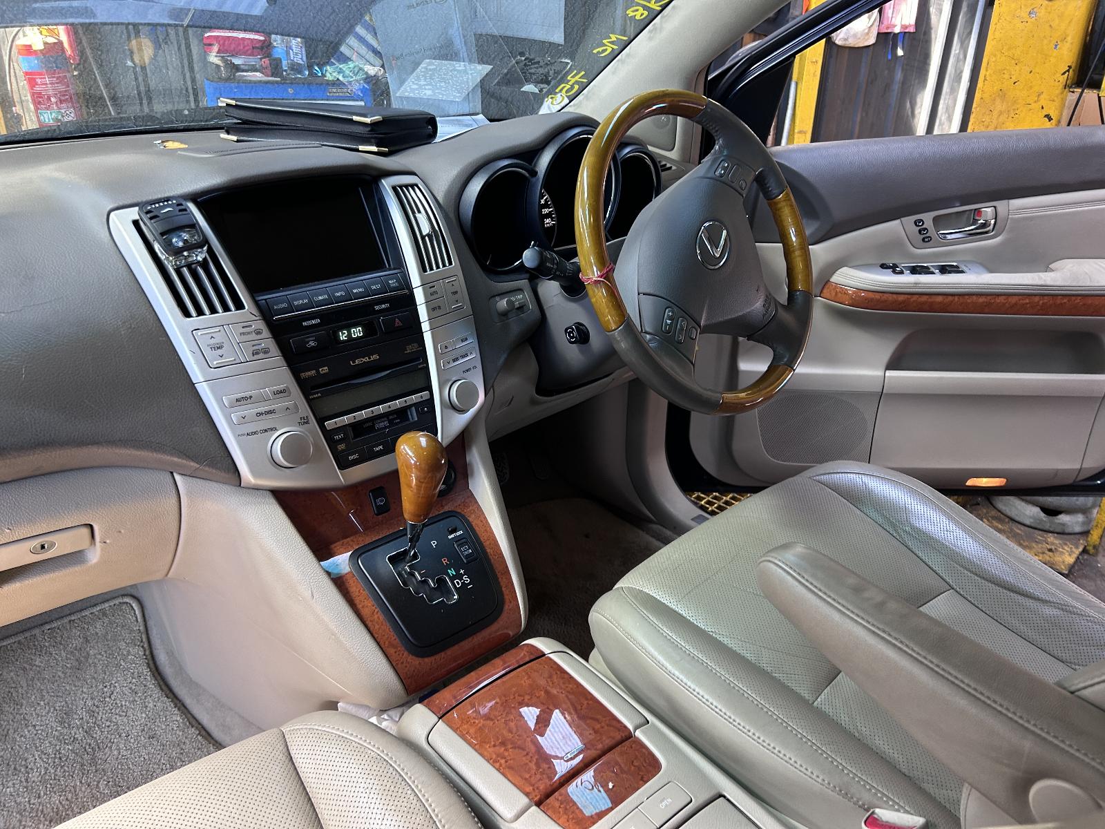 View Auto part Left Rear Door/Sliding Lexus Rx Series 2006