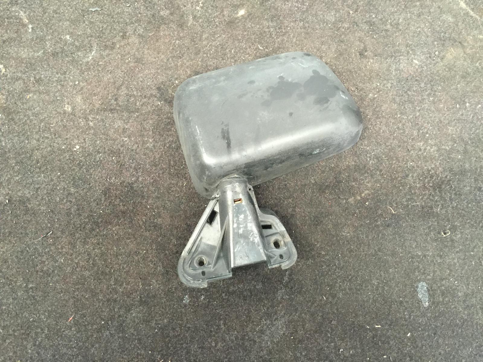 View Auto part Left Door Mirror Toyota Hilux 1987