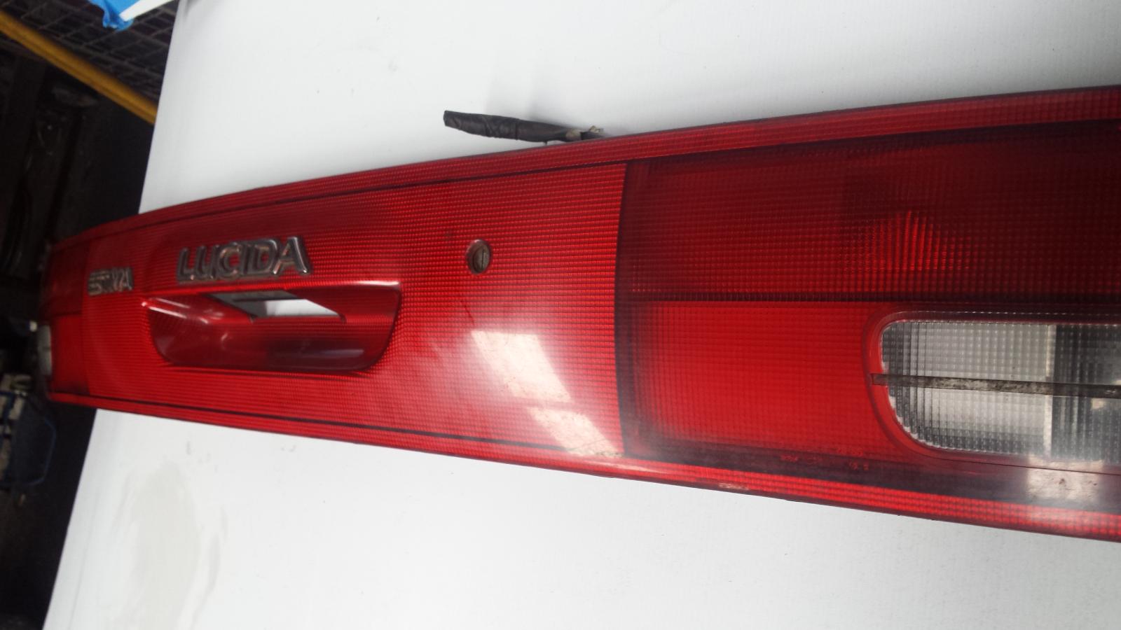 1992 Toyota Estima Rear Garnish View Auto part Rear Garnish Toyota Estima 1992
