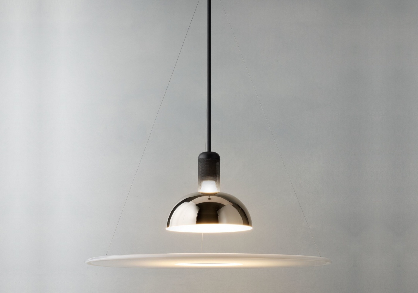 Frisbi Pendant Hero1