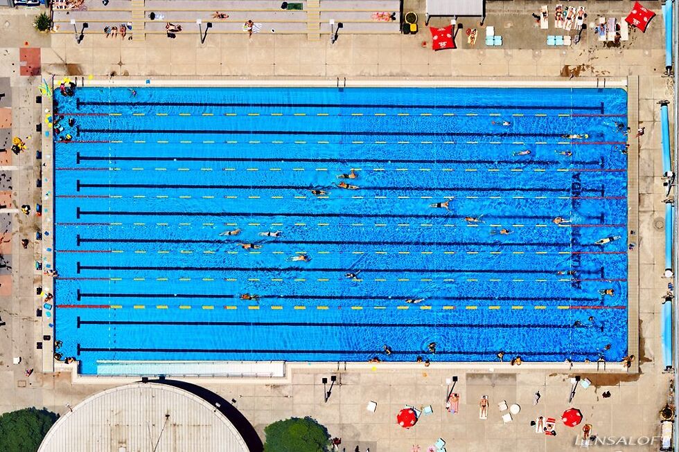Andrew Griffiths Lensaloft Swimming Pool Australia