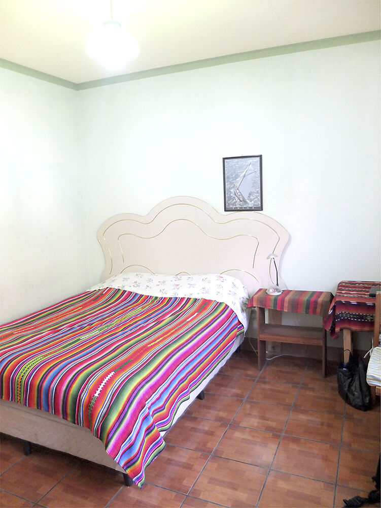 Heidi Freihaut - Untitled (Panajachel, Guatemala), March 2014