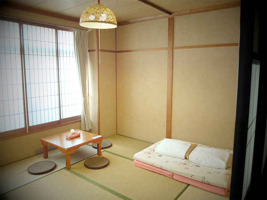 Heidi Freihaut - Untitled (Takayama, Japan), July 2014