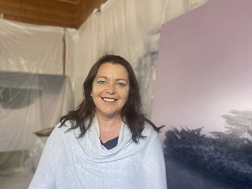 Artist Kathryn Ryan in the studio