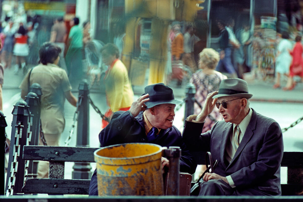 Hat Conversation, Melbourne 1974