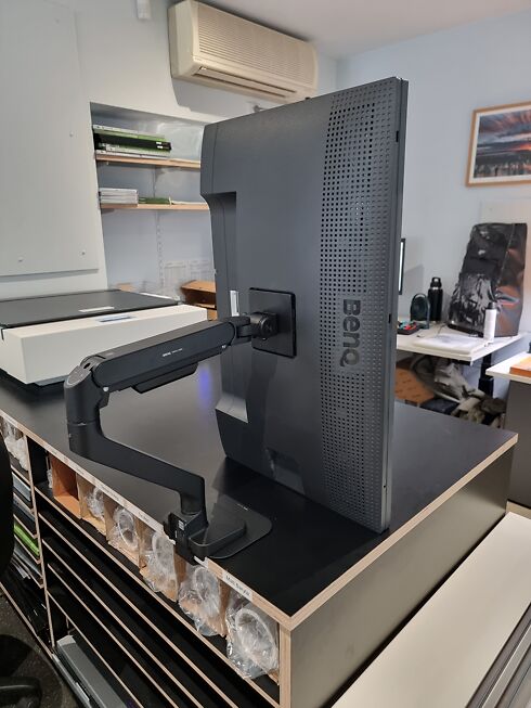 Vertical orientation - monitor sitting on table