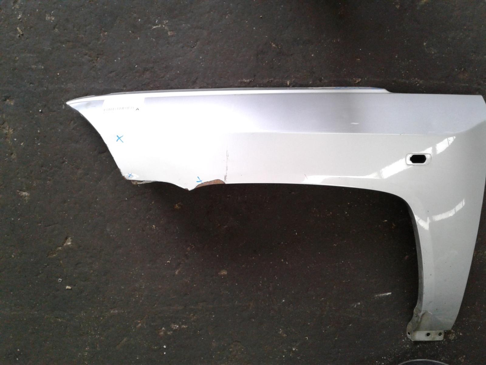 View Auto part Left Guard Jeep Compass 2008