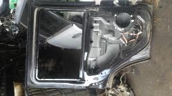 View Auto part Left Rear Door/Sliding Jeep Commander 2006
