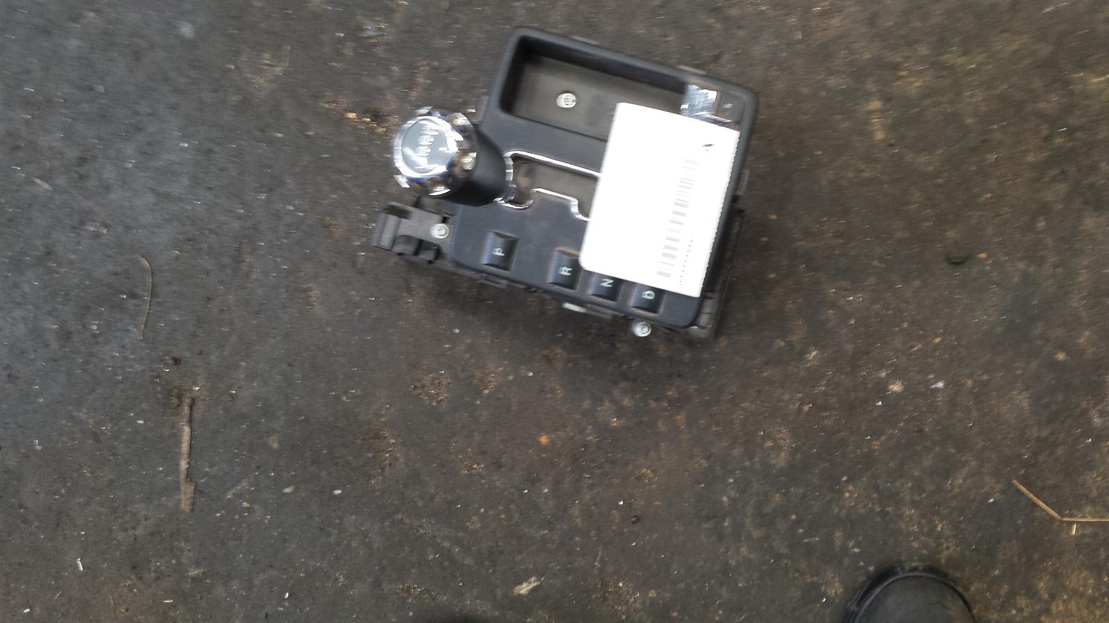 2006 Jeep Commander Gear Stick/Shifter View Auto part Gear Stick/Shifter Jeep Commander 2006