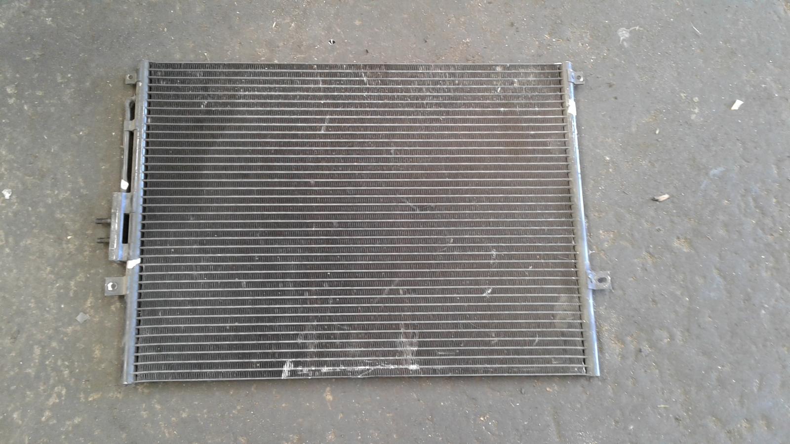 View Auto part A/C Condenser Jeep Grandcherokee 2001