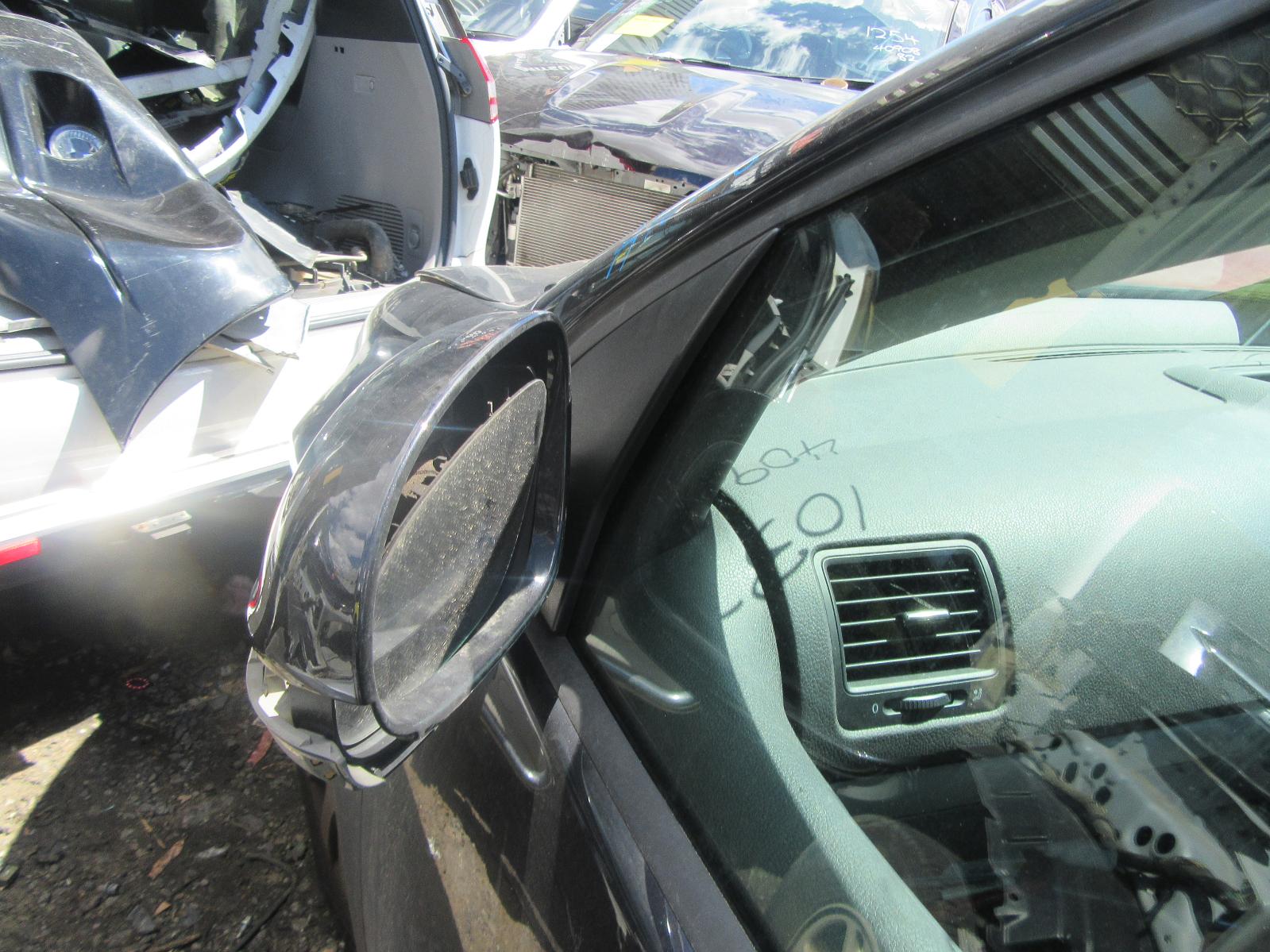 View Auto part Left Taillight Volkswagen Golf 2007
