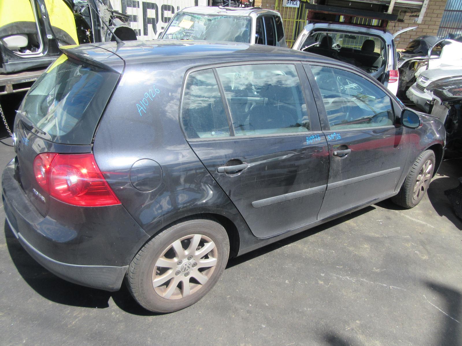 View Auto part Left Taillight Volkswagen Golf 2007