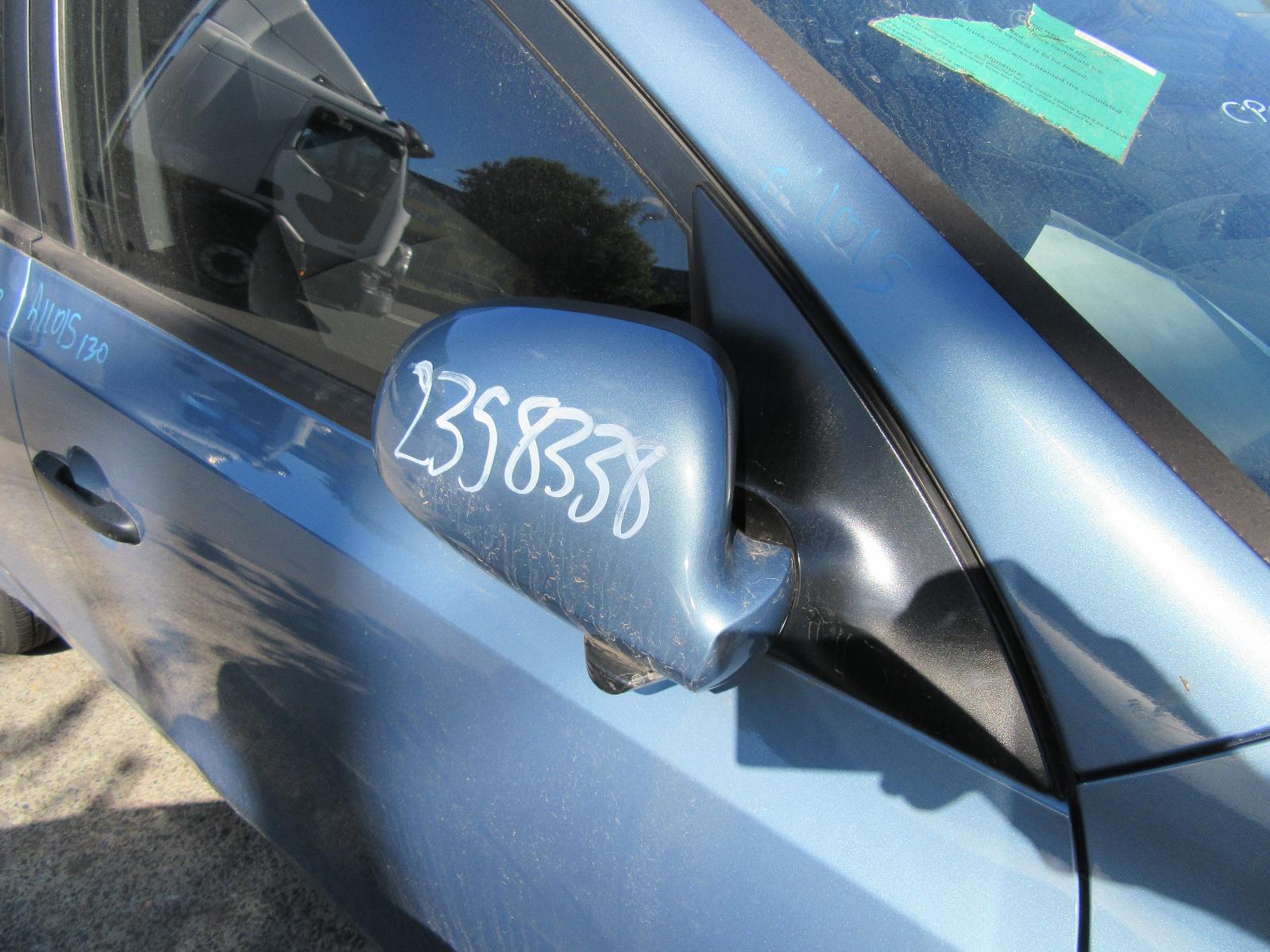 View Auto part Left Door Mirror Hyundai I30 2009