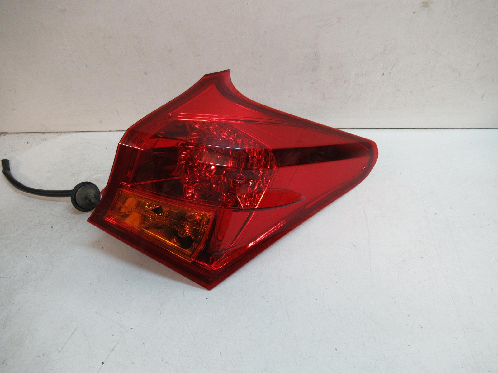 View Auto part Right Taillight Toyota Corolla 2013