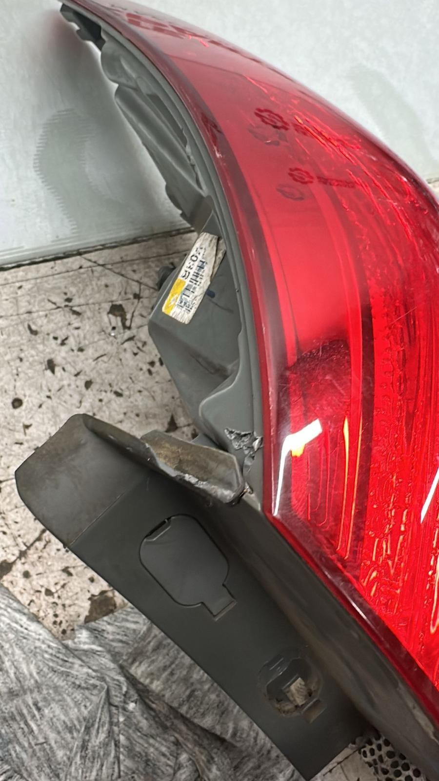 View Auto part Right Taillight Hyundai I40 2012