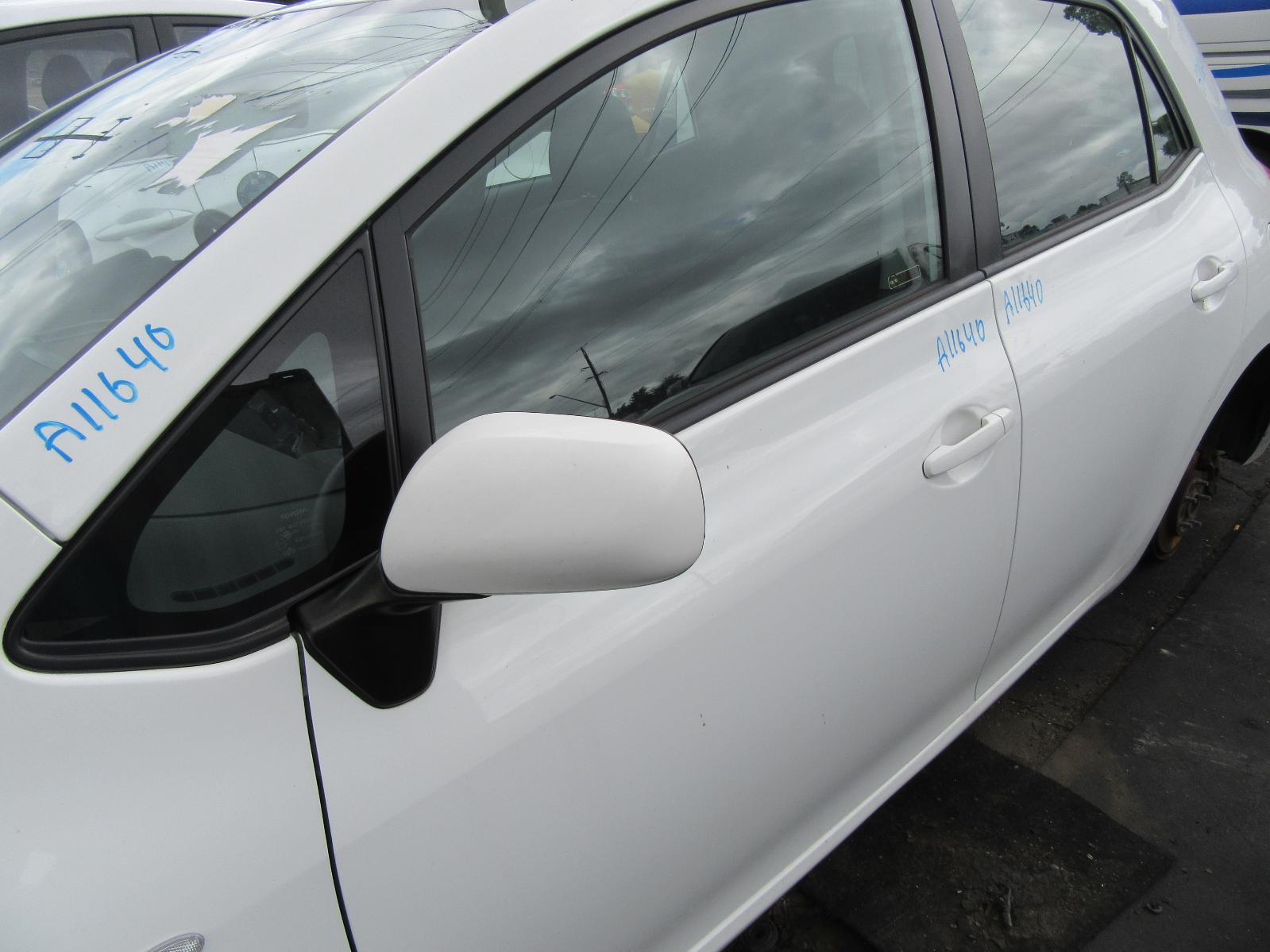 View Auto part Airbag Module/Sensor Toyota Corolla 2008