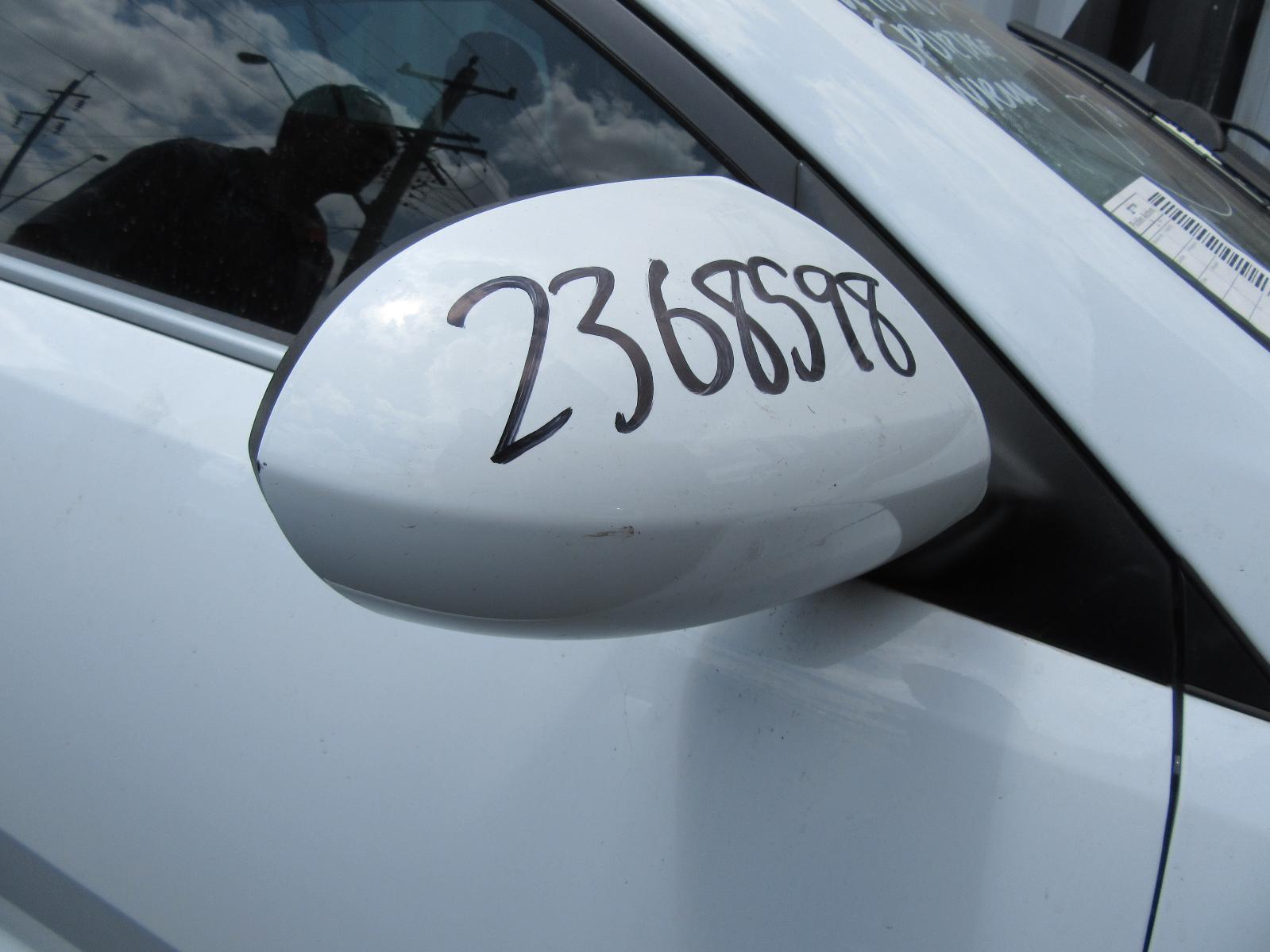View Auto part Right Taillight Kia Sportage 2014