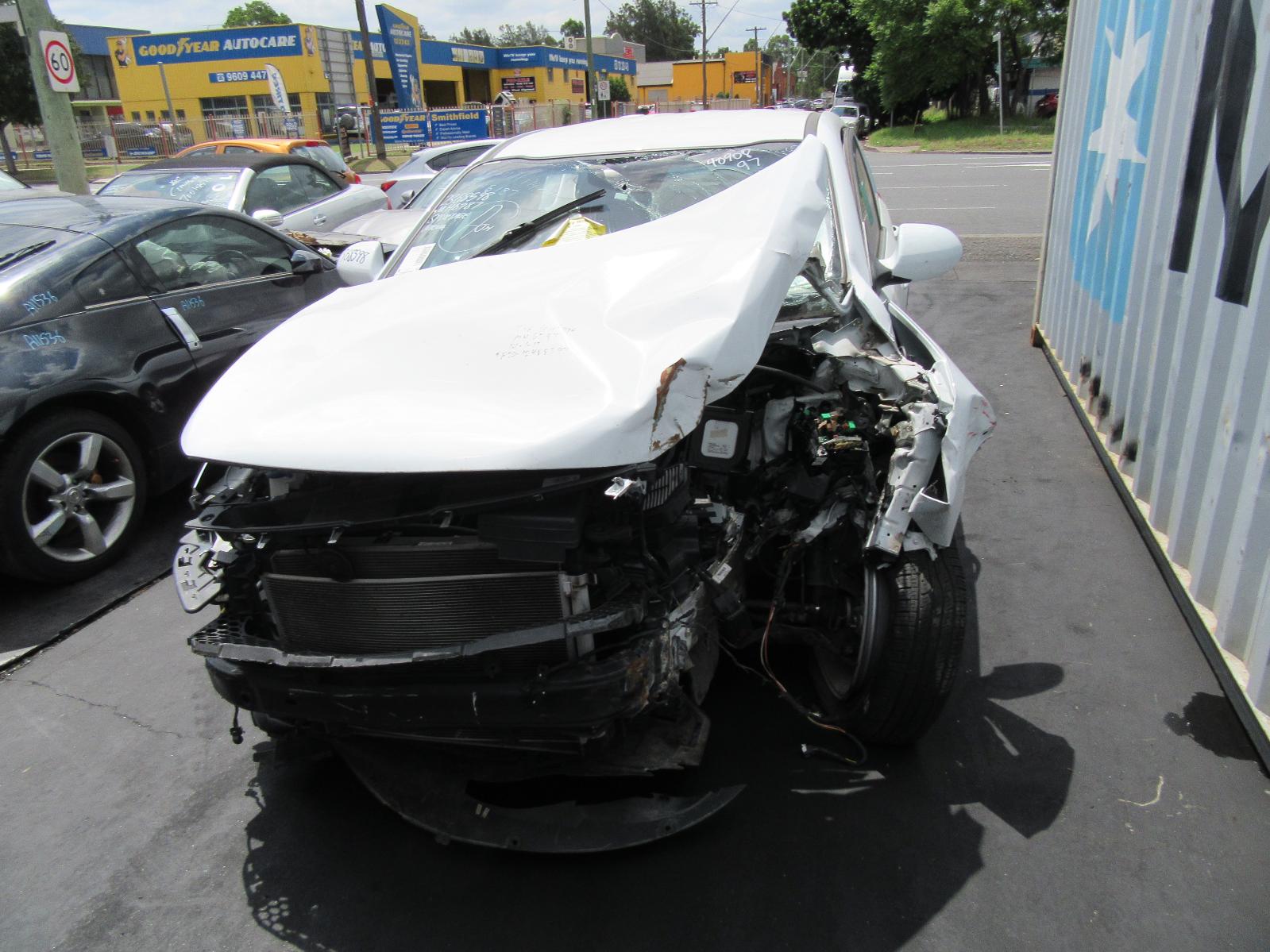 View Auto part Right Taillight Kia Sportage 2014