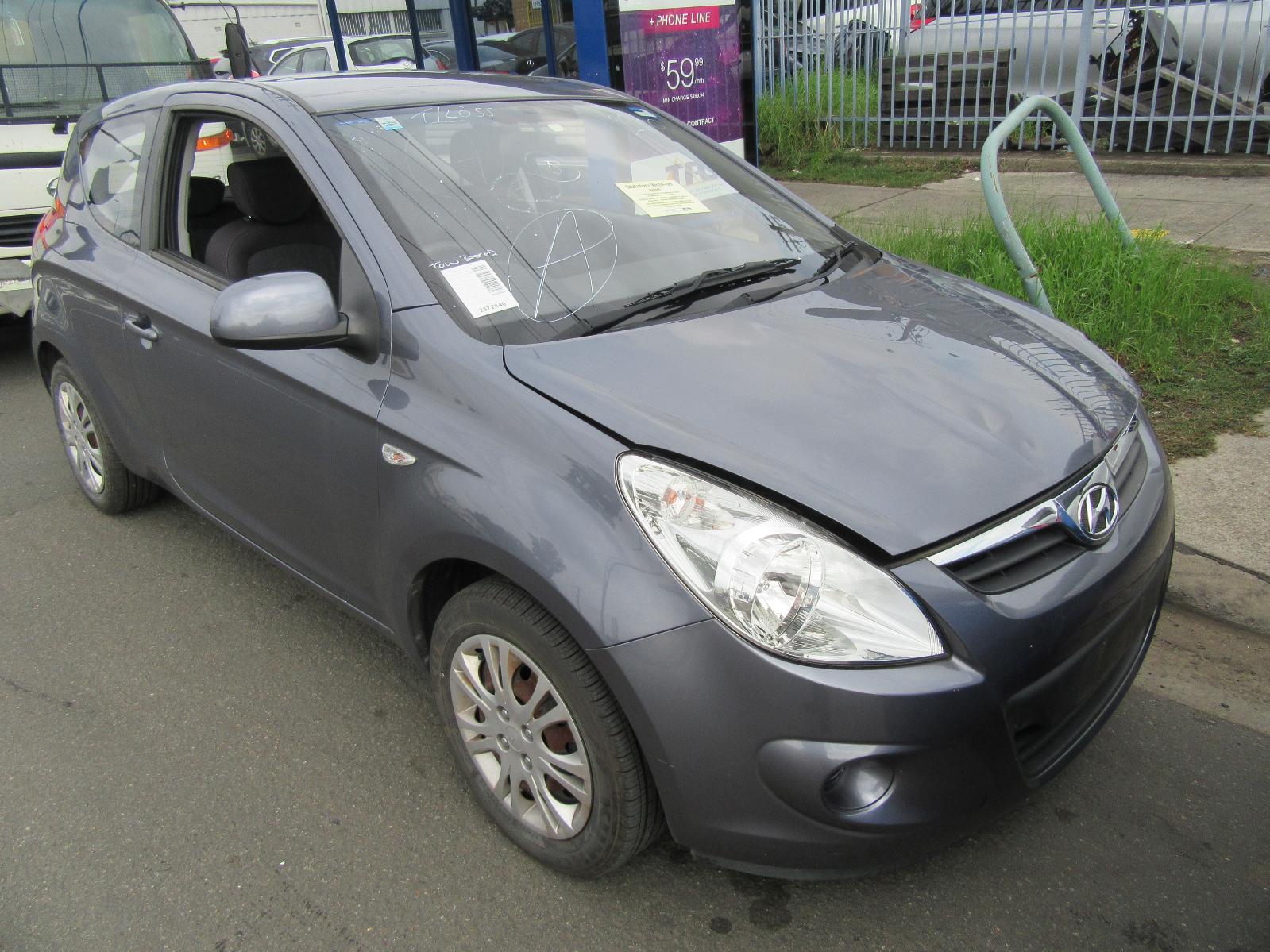 View Auto part Right Rear Side Glass Hyundai I20 2010