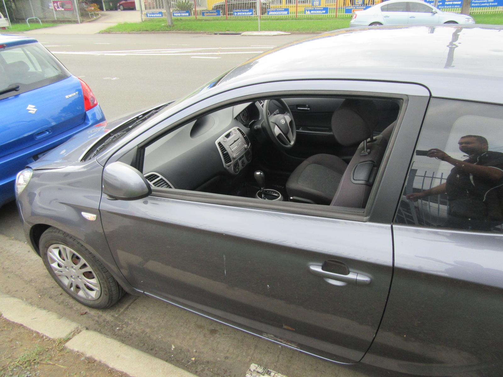 View Auto part Right Rear Side Glass Hyundai I20 2010