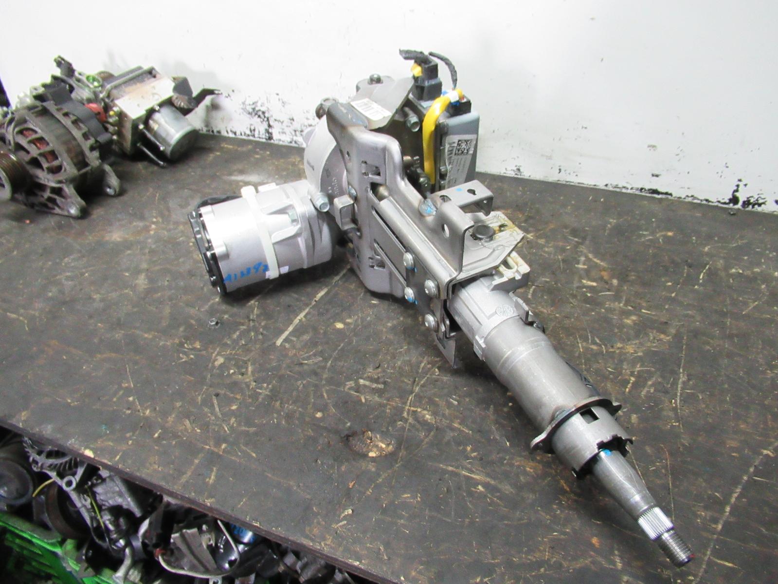View Auto part Steering Column Kia Sportage 2015