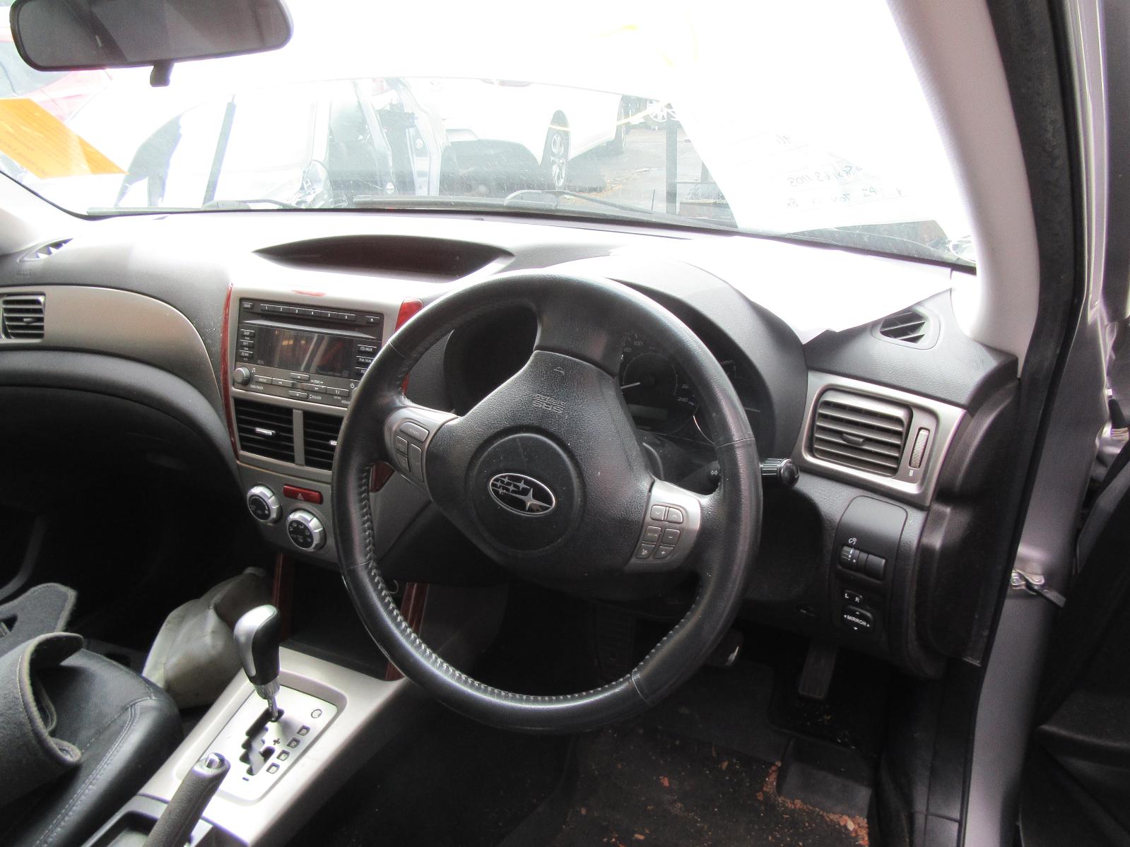 View Auto part Right Front Window Reg/Motor Subaru Forester 2009