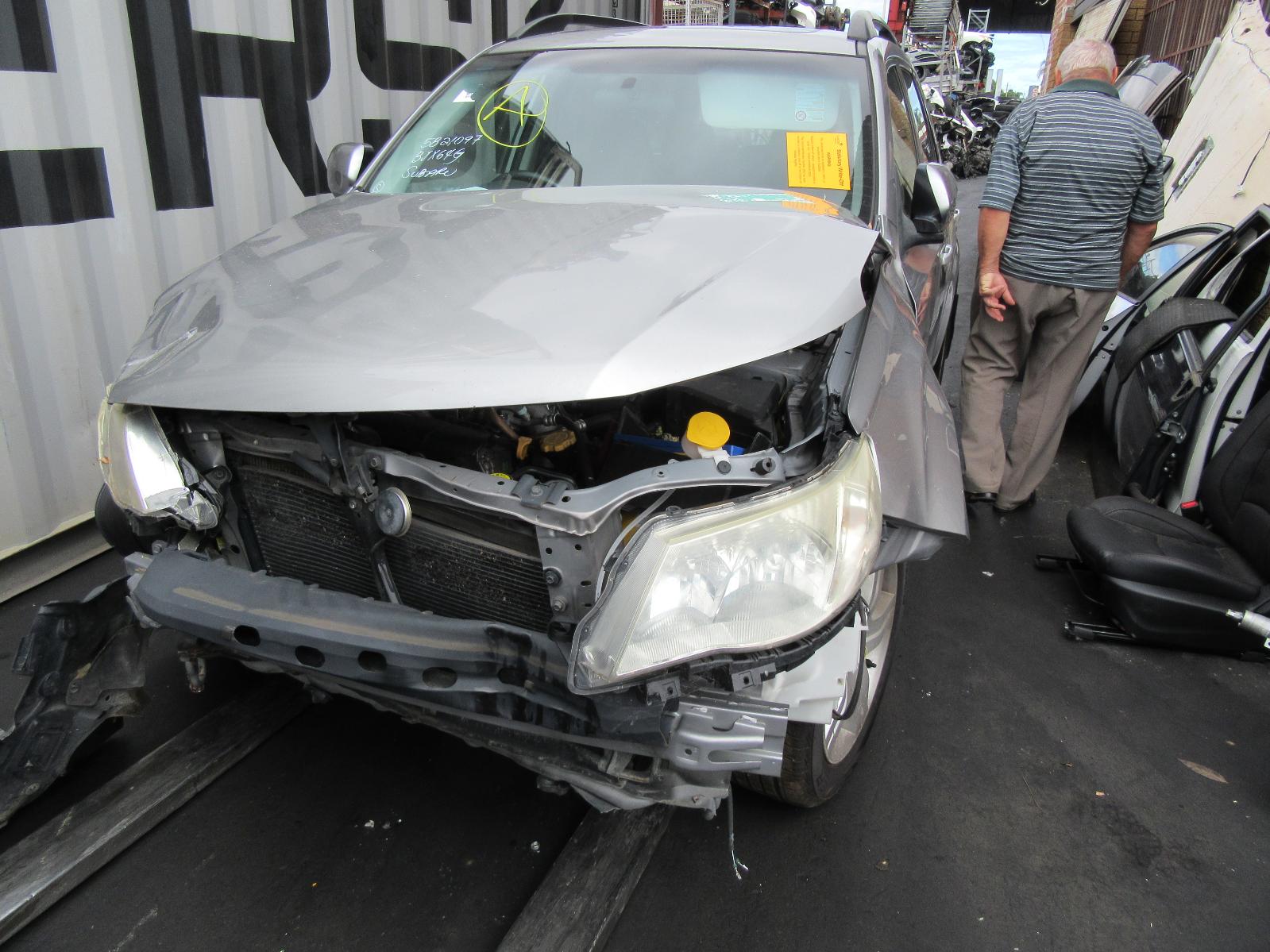 View Auto part Right Front Window Reg/Motor Subaru Forester 2009
