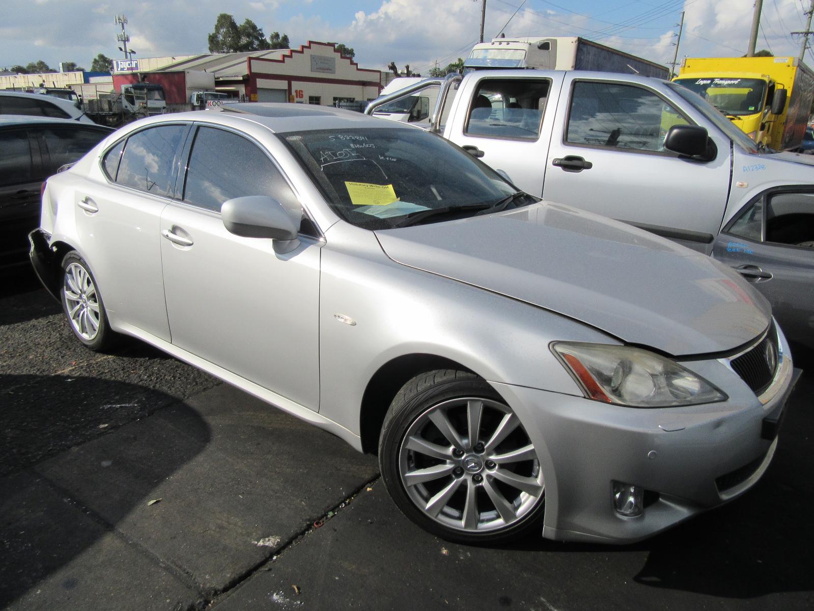 View Auto part Left Taillight Lexus Is250/is250c 2008