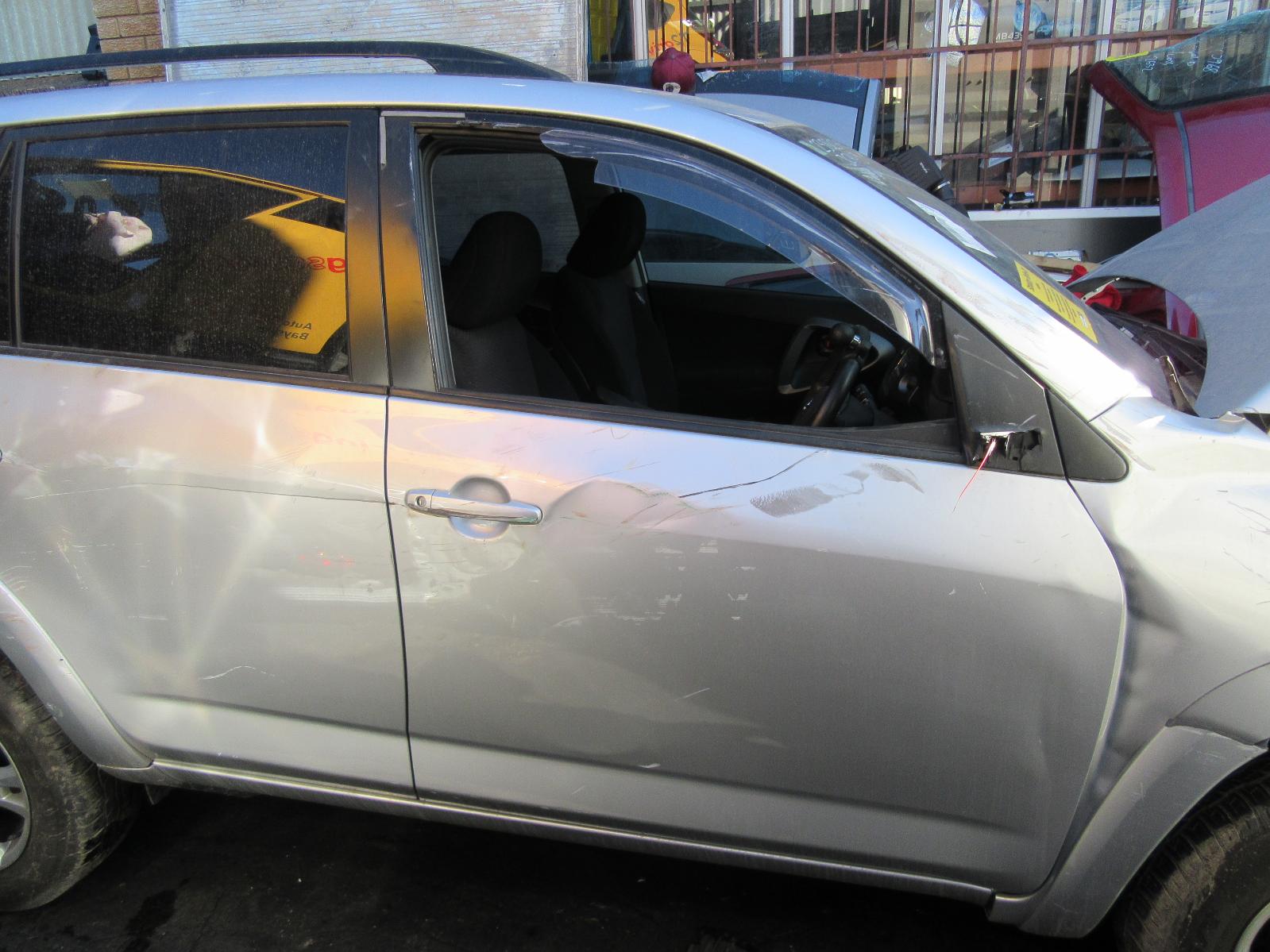 View Auto part Right Front Window Reg/Motor Toyota Rav4 2009