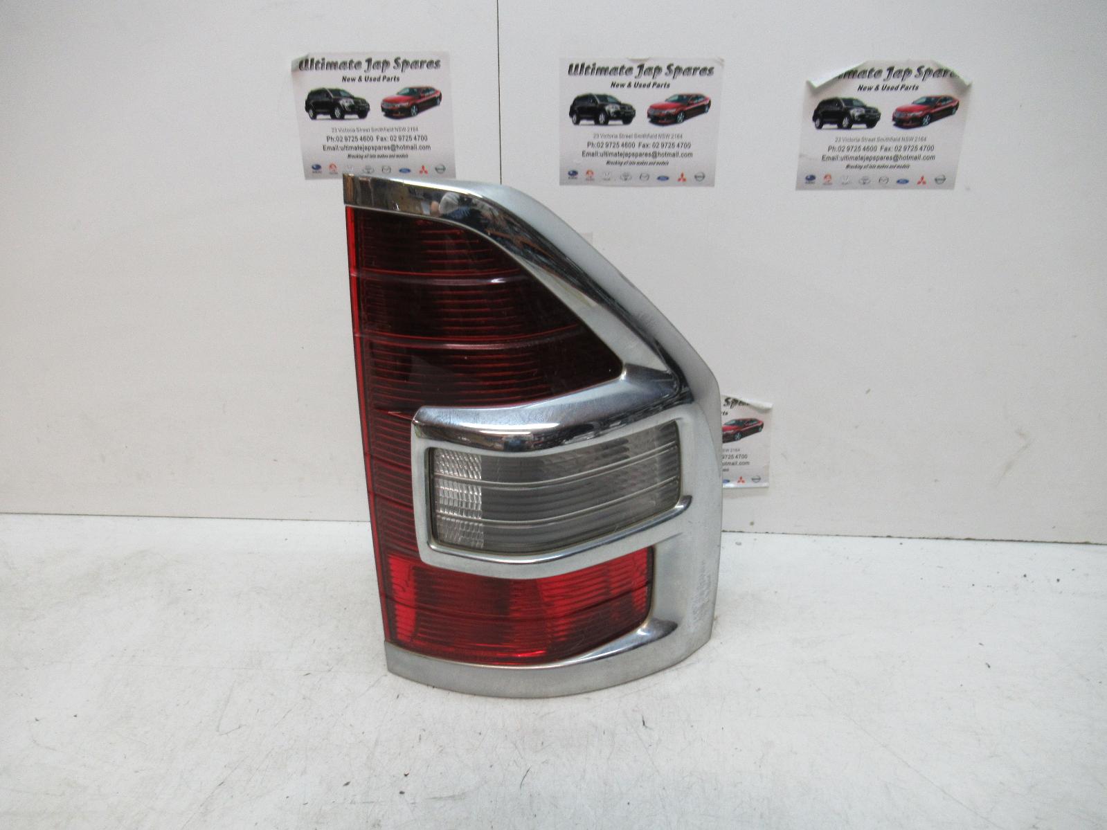 View Auto part Right Taillight Mitsubishi Pajero 2001