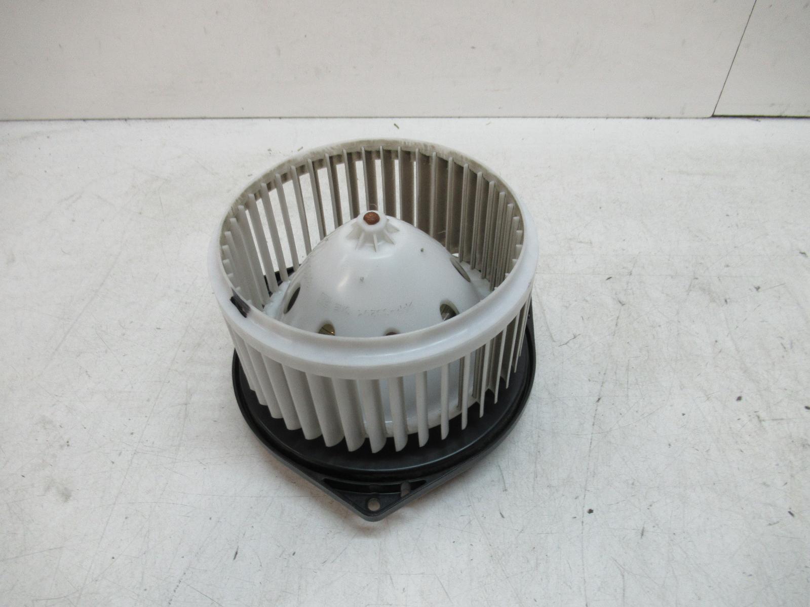 View Auto part Heater Fan Motor Nissan Altima 2016
