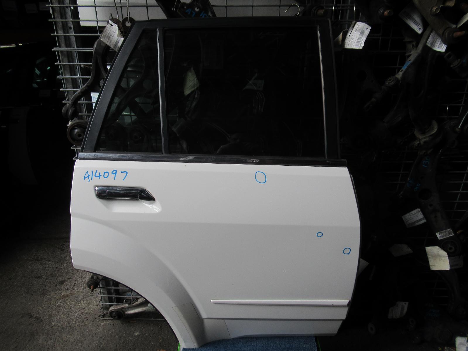 View Auto part Right Rear Door Sliding Great Wall X200/x240 2013