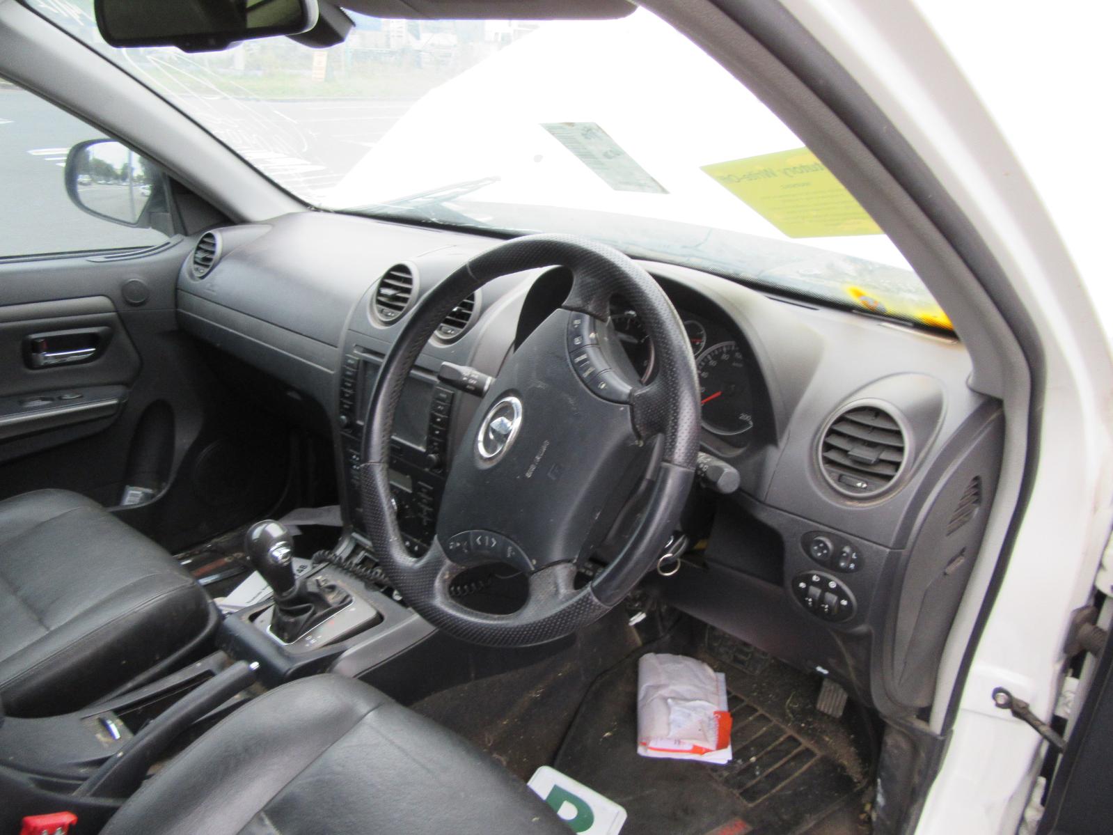 View Auto part Right Rear Door Sliding Great Wall X200/x240 2013
