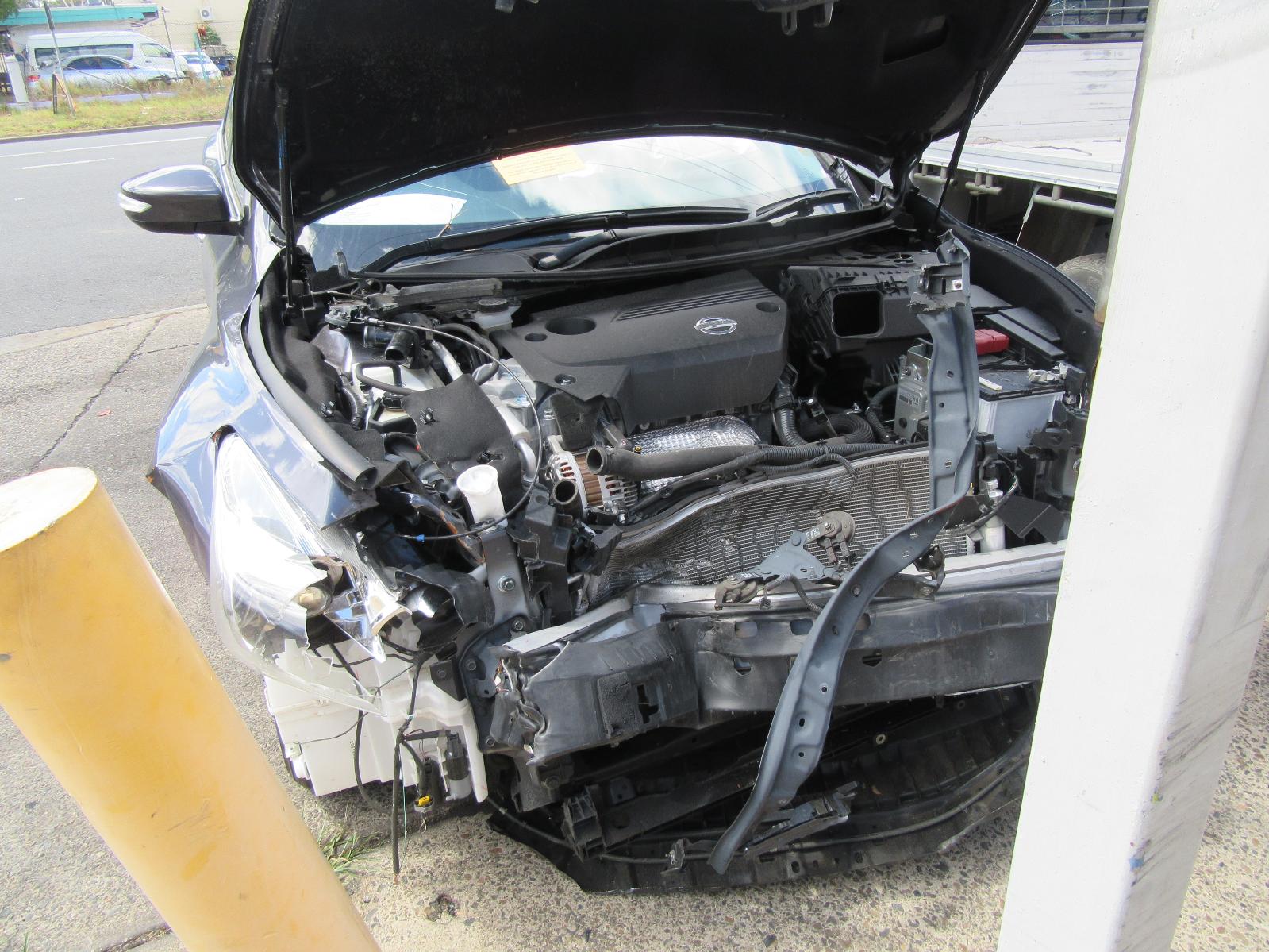View Auto part Left Door Mirror Nissan Altima 2016