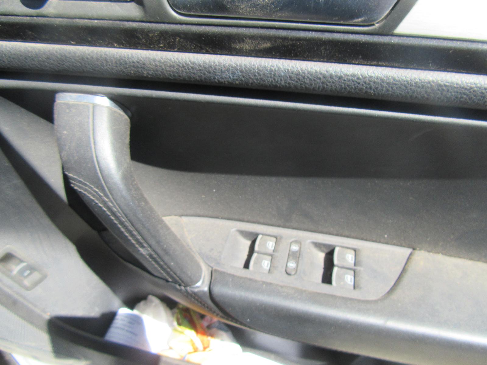 View Auto part Pedal Assembly Volkswagen Touareg 2013