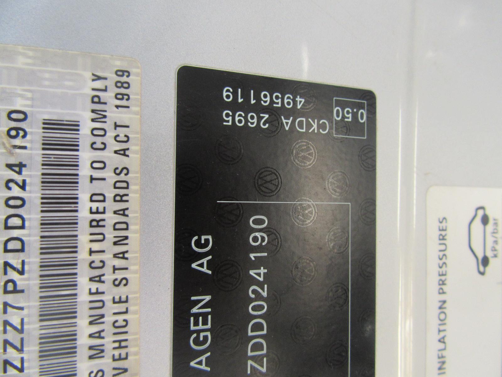 View Auto part Pedal Assembly Volkswagen Touareg 2013