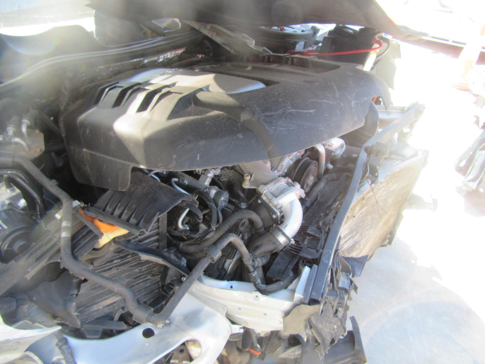 View Auto part Sunvisor Volkswagen Touareg 2013