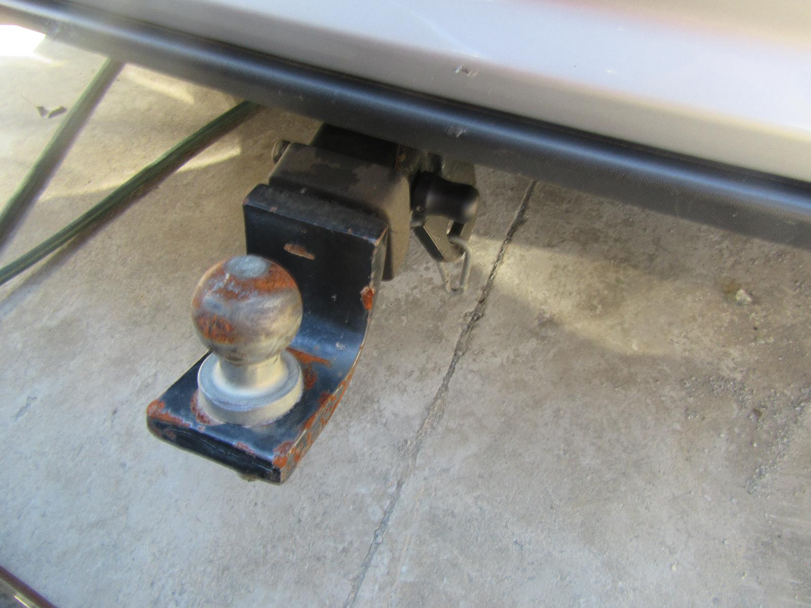 View Auto part Pedal Assembly Volkswagen Touareg 2013