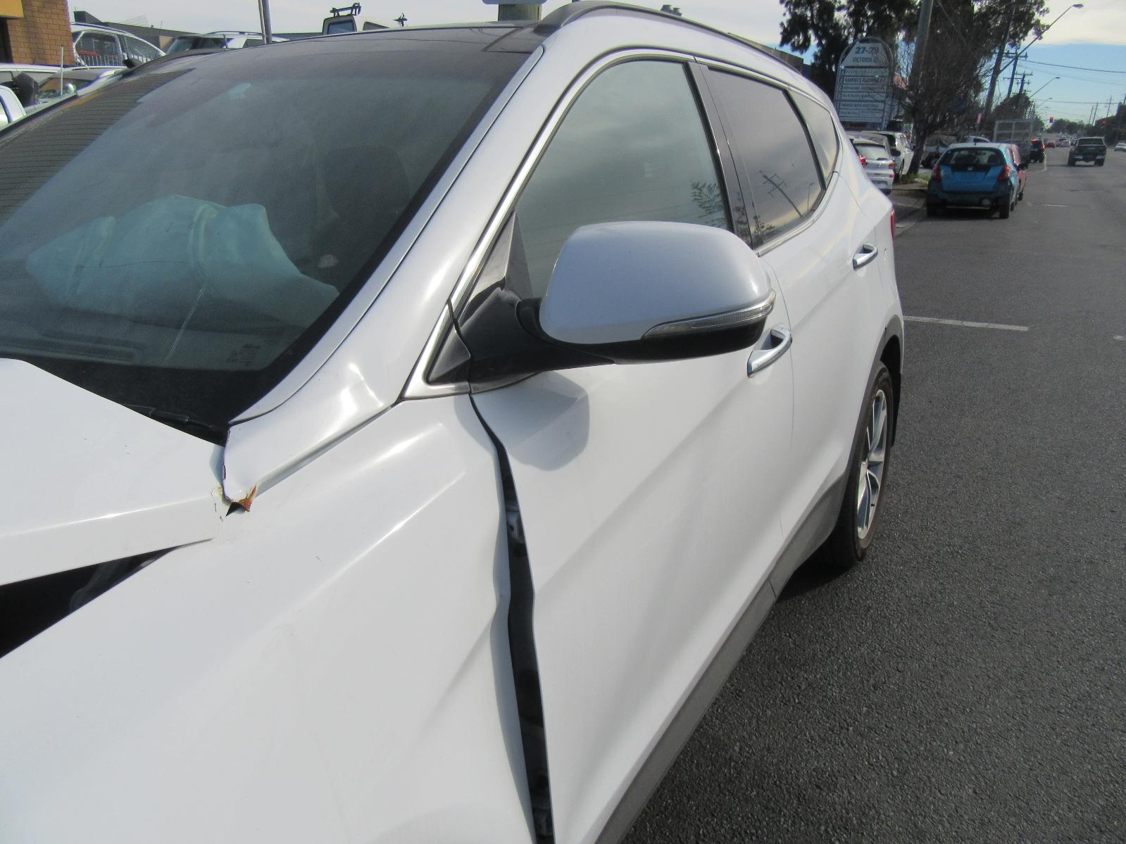 View Auto part Right Taillight Hyundai Santa Fe 2016