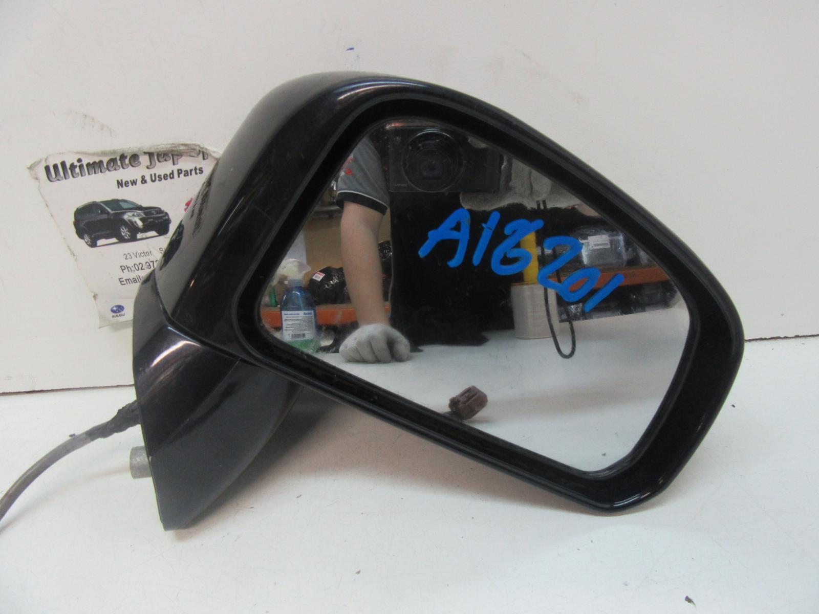 View Auto part Right Door Mirror Nissan Tiida 2006
