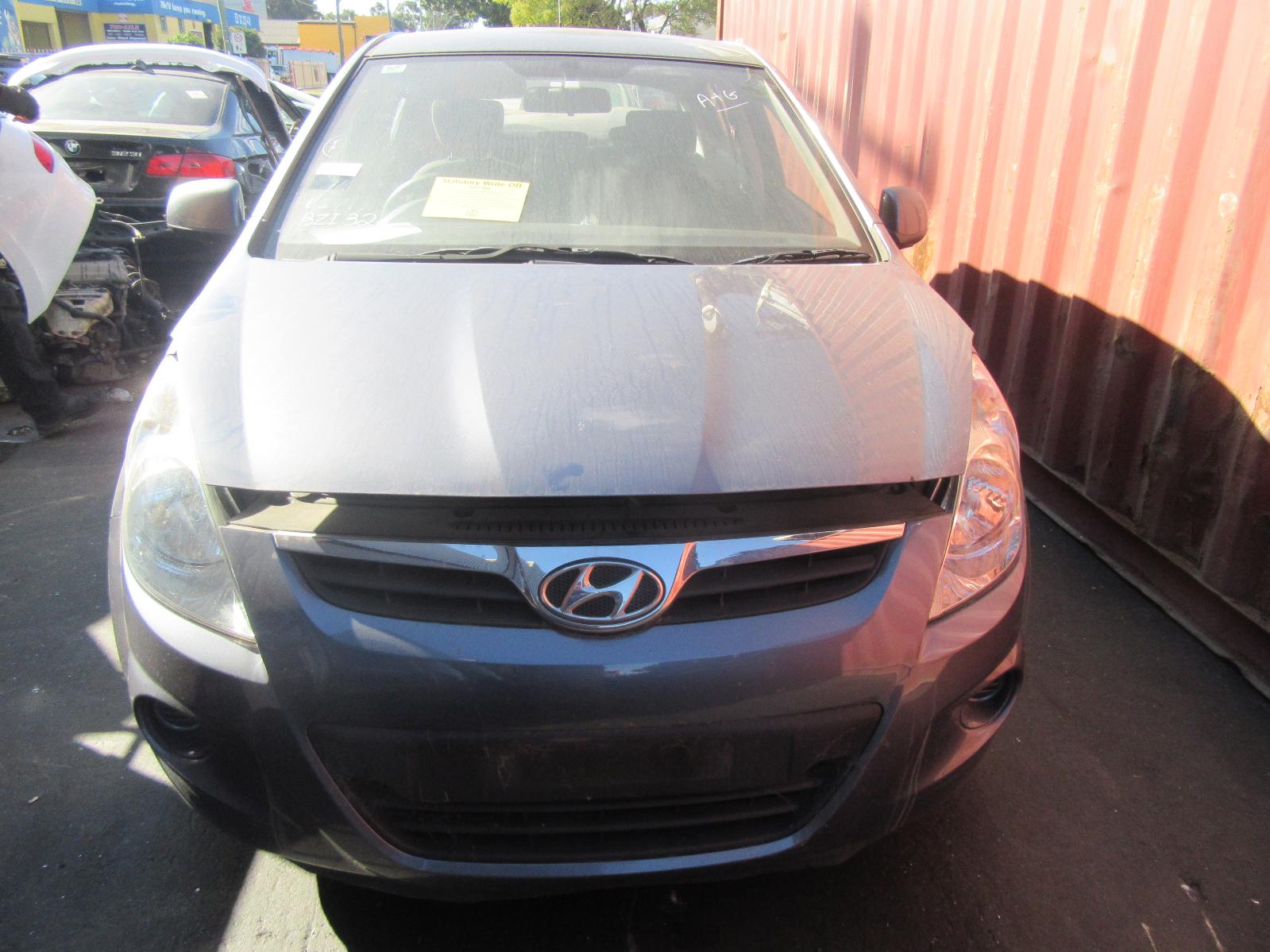 View Auto part Right Guard Hyundai I20 2011