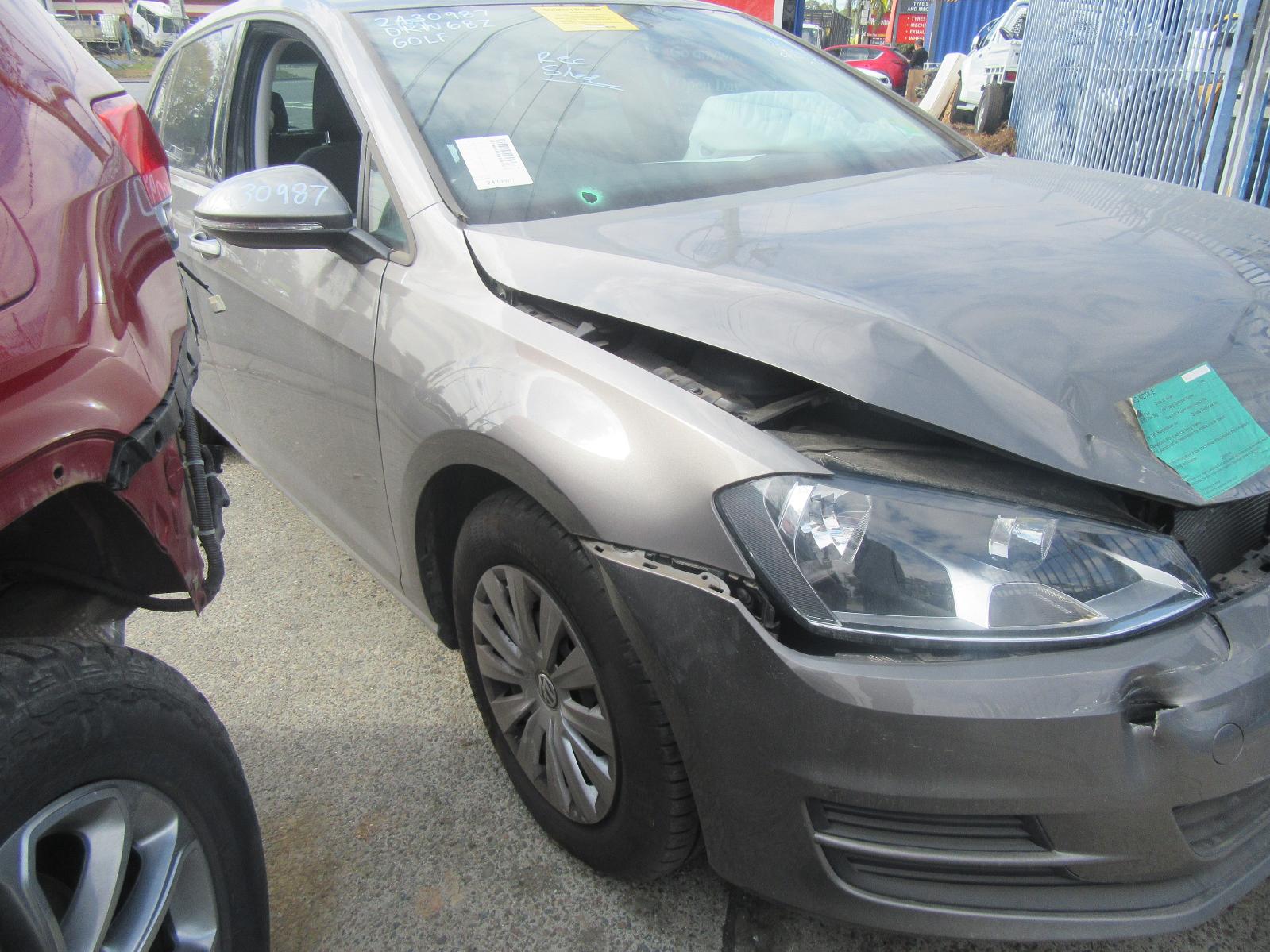 View Auto part Left Taillight Volkswagen Golf 2016