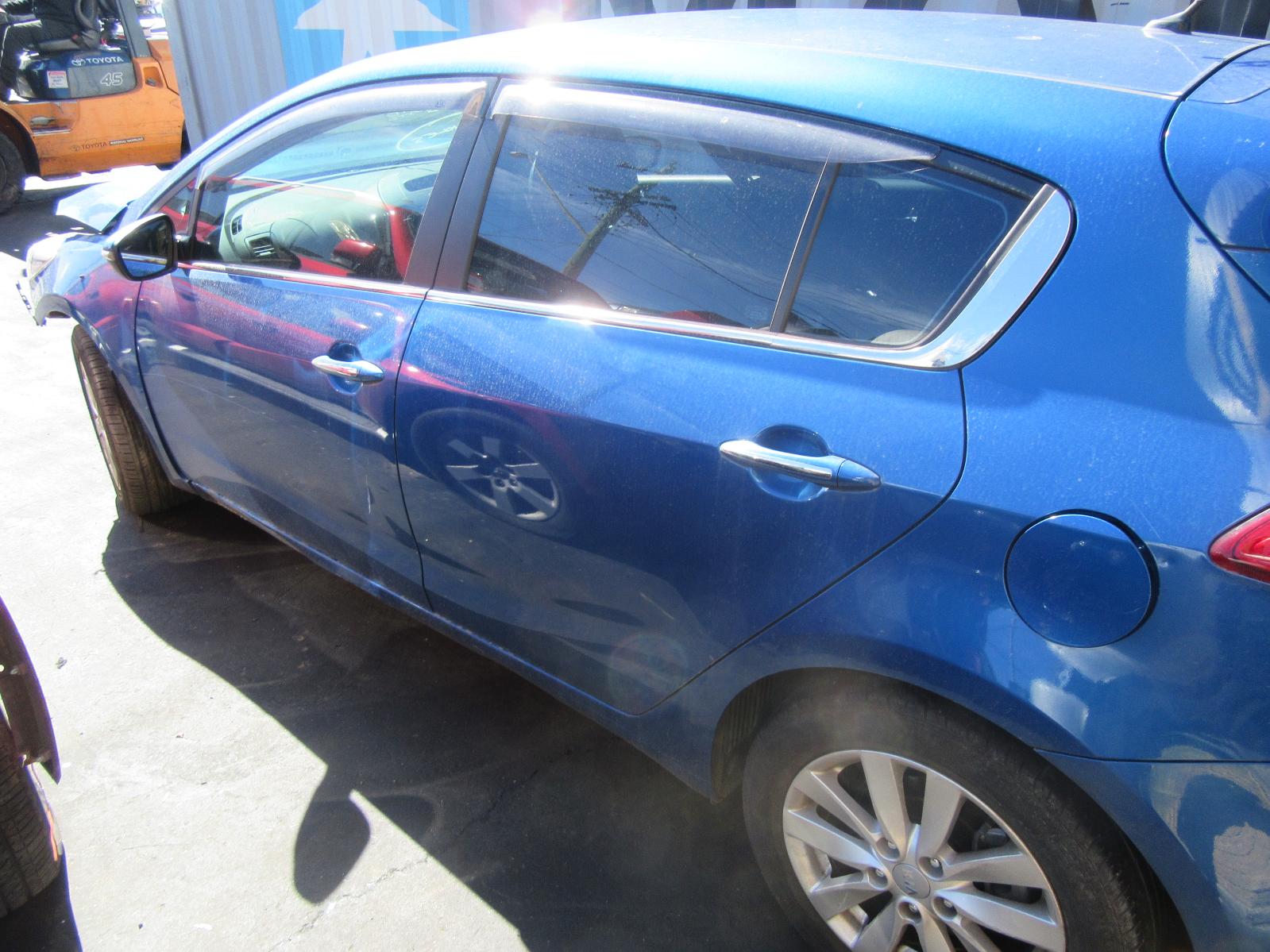 View Auto part Right Front Window Reg/Motor Kia Cerato 2013