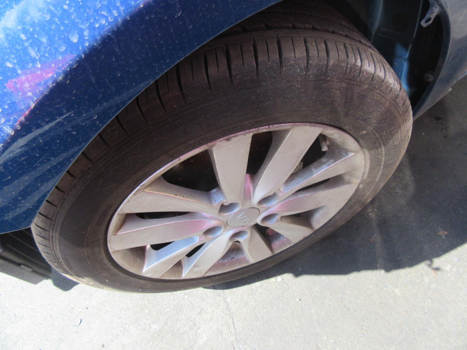 View Auto part Right Front Window Reg/Motor Kia Cerato 2013