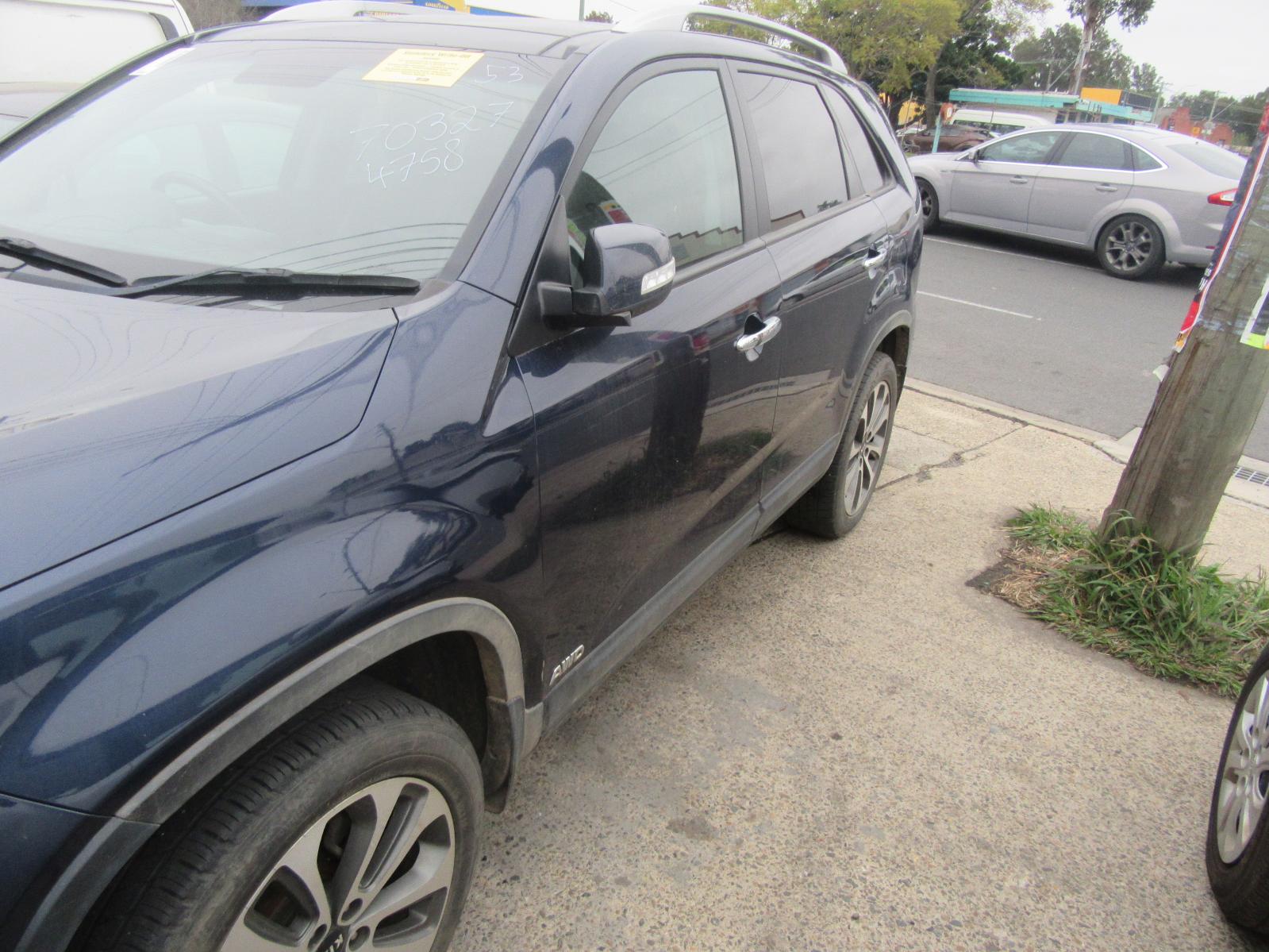 View Auto part Right Guard Kia Sorento 2013