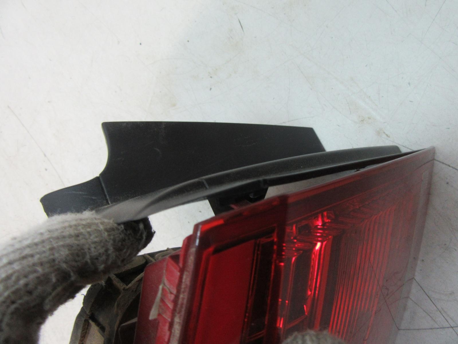 View Auto part Left Taillight Volkswagen Touareg 2013