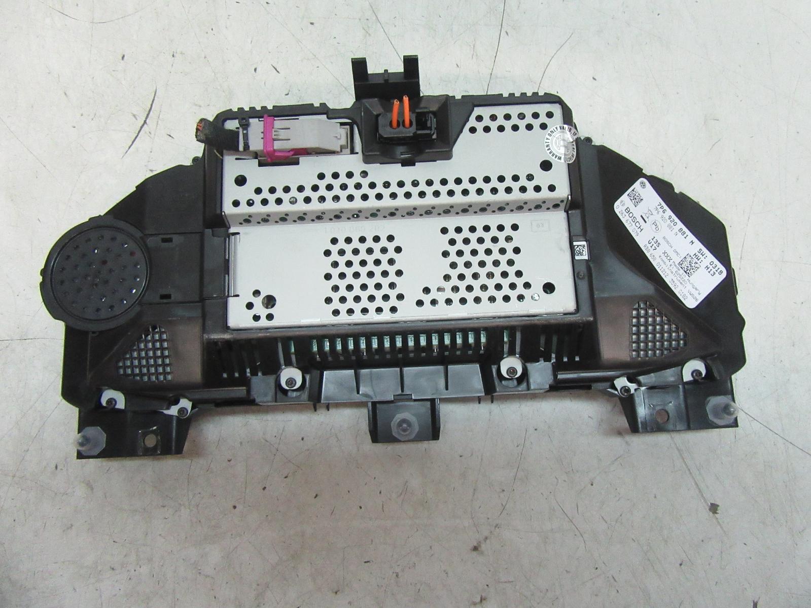 View Auto part Instrument Cluster Volkswagen Touareg 2013