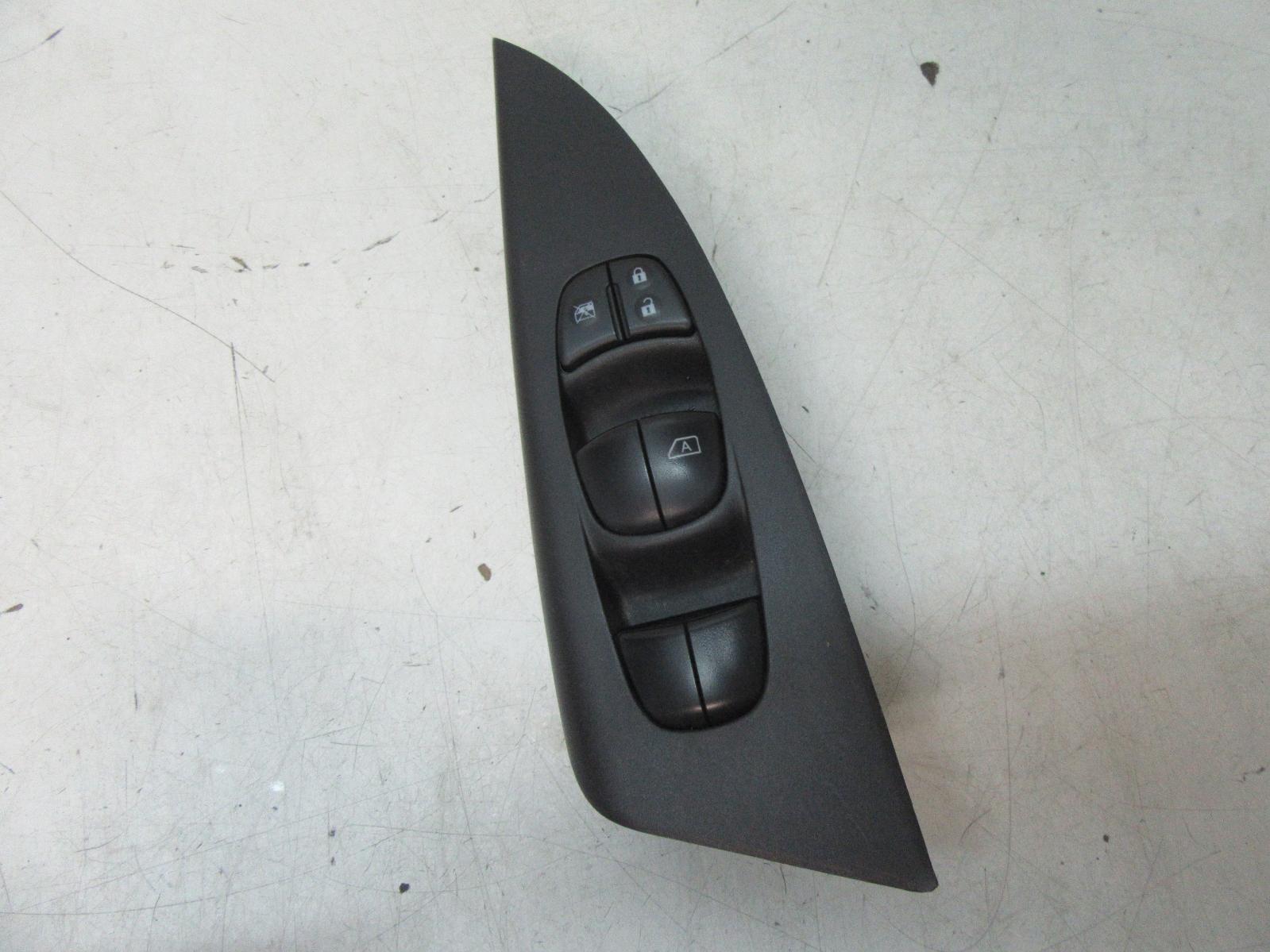 View Auto part Pwr Dr Wind Switch Nissan Pulsar 2014
