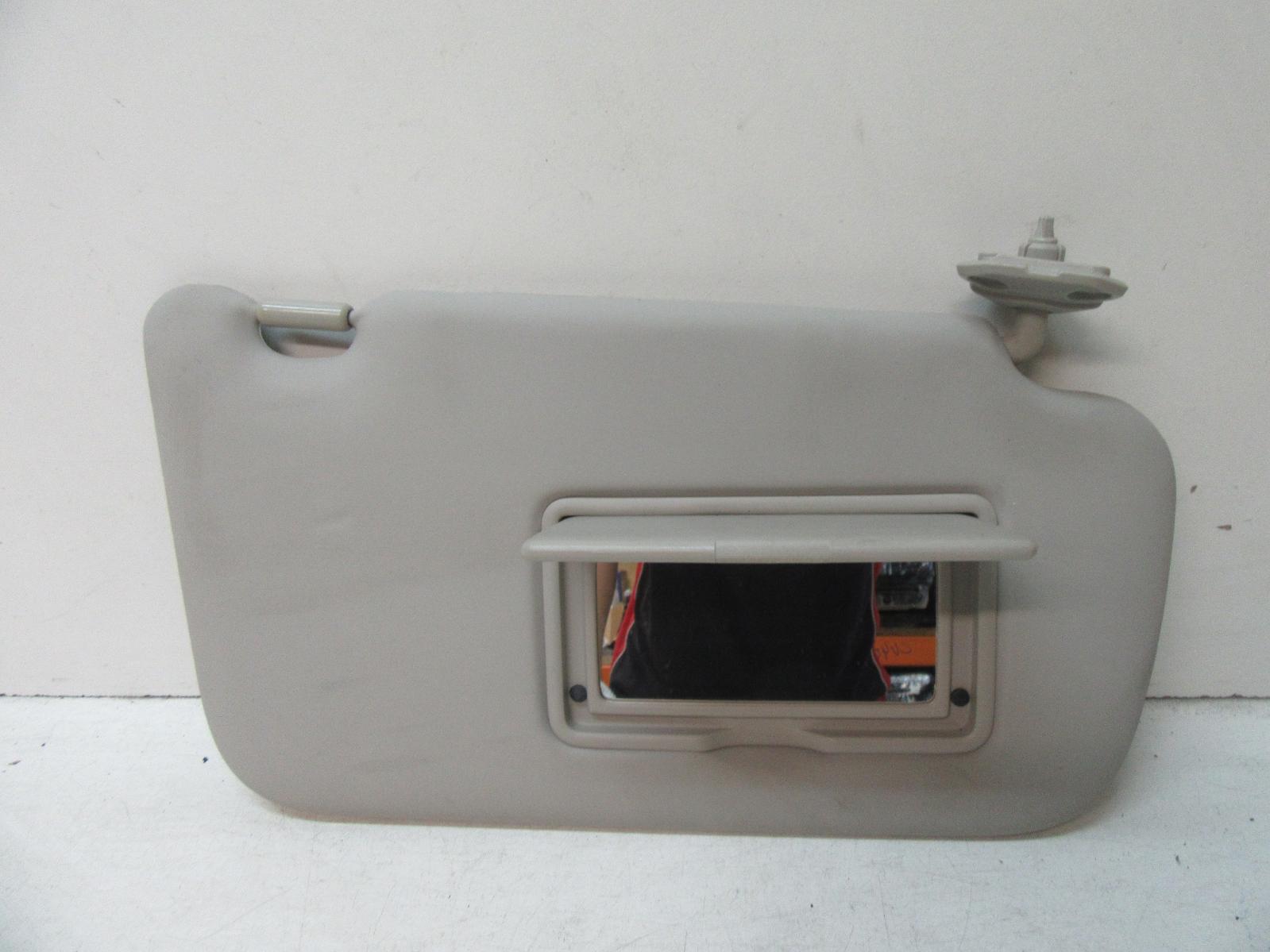 View Auto part Sunvisor Nissan Pulsar 2014