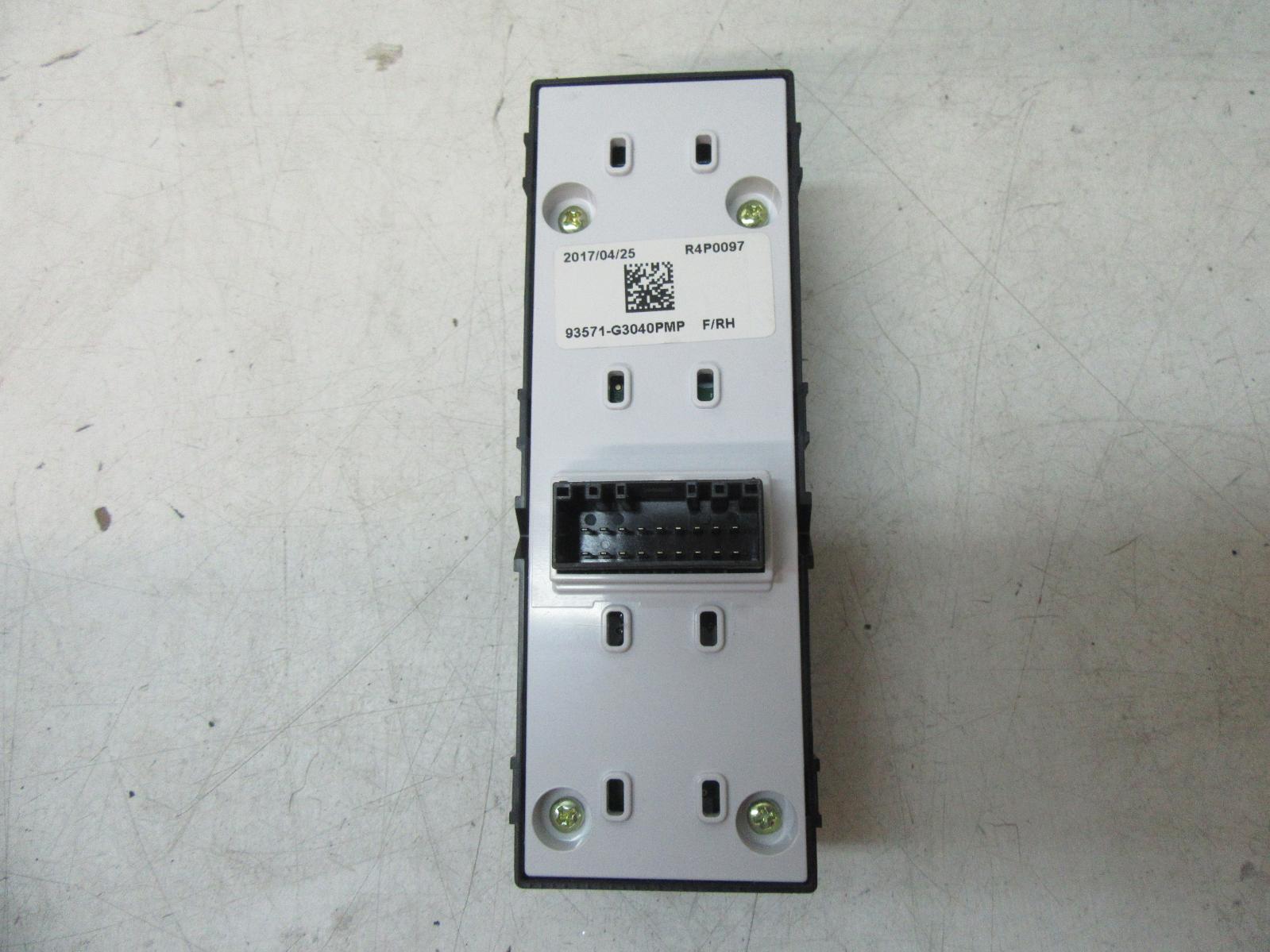 View Auto part Pwr Dr Wind Switch Hyundai I30 2017